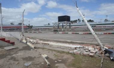 Avanzan los trabajos de reparación en Aldea Romana para la vuelta del Midget