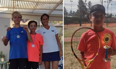 El joven tenista puntaltense Ángel Di Carlo se consagró Campeón del Torneo Regional de Tenis