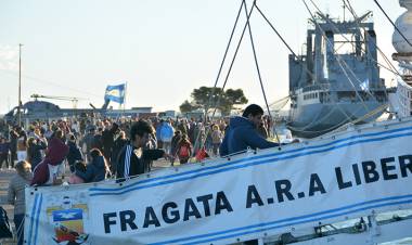 La fragata ARA “Libertad” abrirá sus puertas al público