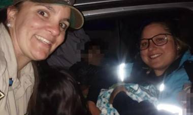 Dos mujeres policías de Punta Alta y Tres Arroyos asistieron un parto al costado de la ruta