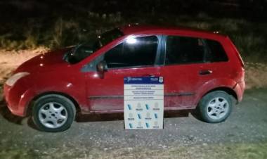 Delincuentes quisieron escapar en auto con un botín de más de $ 4,5 millones