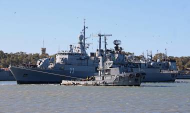La Flota de Mar regresó a la Base Naval Puerto Belgrano