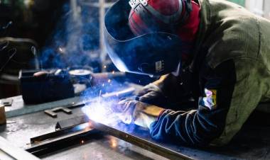 Se propone crear un programa municipal de formación de artes y oficios