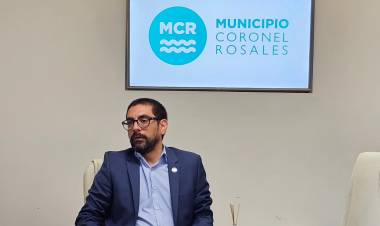 Intendente Aristimuño: “Me sorprendió el anuncio del paro porque está el diálogo abierto”