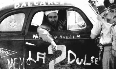 Cuando Fangio visitó Punta Alta y fue recibido por sus fanáticos