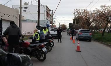 La Dirección de Tránsito aclara que la falta de documentación es la infracción más repetida