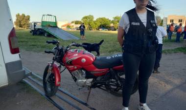 Se secuestraron una combi, una camioneta y 4 motos en operativo de tránsito