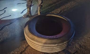 Quién era el transportista que falleció al cambiar una cubierta en ruta 3