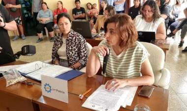 El bloque oficialista enumeró la labor del Ejecutivo "frente al intento de desacreditación de la oposición"