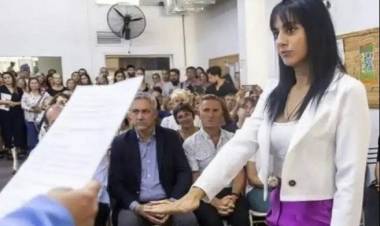Definen la situación de la consejera escolar acusada de falso testimonio
