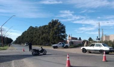 Un motociclista herido tras chocar con un auto en Diagonal Sarmiento