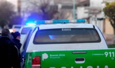 Denuncian que delincuentes les robaron máquinas, herramientas y hasta cajas con sorrentinos