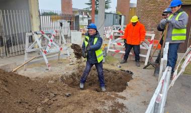 Punta Alta: avanza la segunda etapa de recambio de colectores cloacales