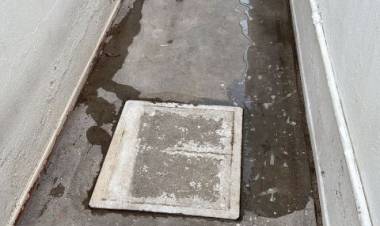 Solicitan reparar de manera urgente un conducto cloacal que ocasiona desbordes a varios vecinos