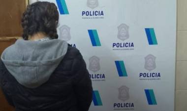Una mujer aprehendida por intento de robo en supermercado y portación de cocaína