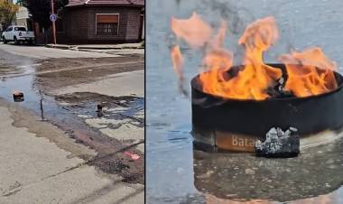 Vecinos y comerciantes prendieron fuego para decir “basta a ABSA” por los desbordes cloacales