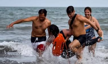 Este viernes comienza el servicio de guardavidas en Pehuen Co