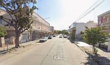 Vecinos y comerciantes de calle Rivadavia buscan crear un “Paseo de la Cultura”