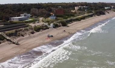 Proponen reordenar el uso de la playa de Pehuen Co