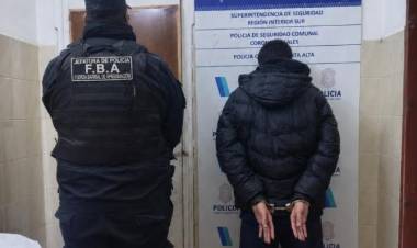 Dos personas fueron aprehendidas durante la madrugada