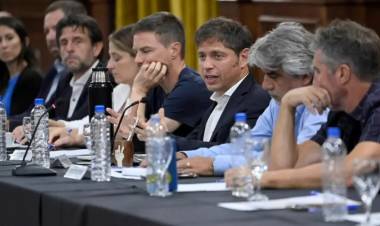 La Provincia ofreció a los docentes un aumento salarial del 7 por ciento escalonado en julio y agosto