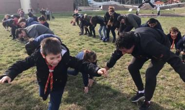 Los 111 años de un grupo scouts que marcha con esfuerzo