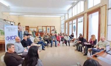 Se realizó una nueva reunión de la Mesa del Agua, otra vez sin ABSA