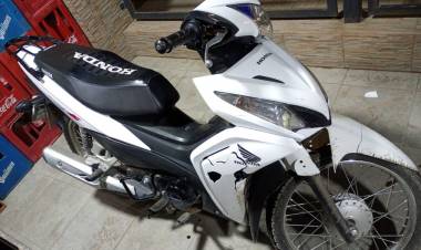 Aprehendieron a un joven por dañar la motocicleta de su cuñada en Punta Alta