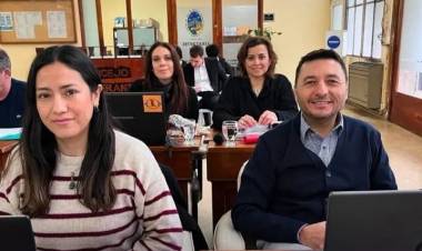 La Concejal Bermejo defendió la estructura política municipal y cuestionó a la oposición