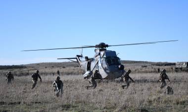 El Gobierno Nacional oficializó un aumento para militares, fuerzas de seguridad y civiles