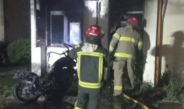 Punta Alta: se incendió una casa en el barrio Atepam