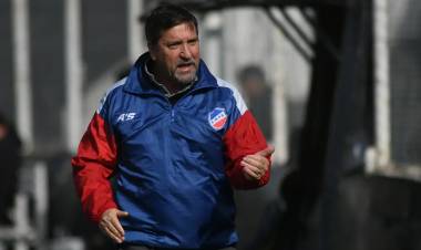 Katz dejó de ser el DT de Rosario: "Nos dijeron que nos teníamos que ir porque no nos podían pagar"
