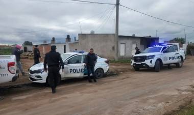 Cuatro aprehendidos tras una serie de allanamientos por un robo en Punta Alta