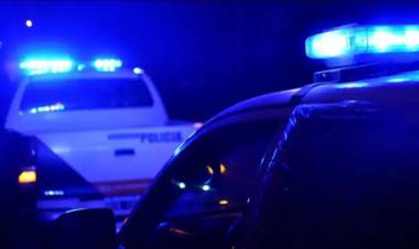 Disparos y fuga por los techos durante un operativo policial en barrio Laura