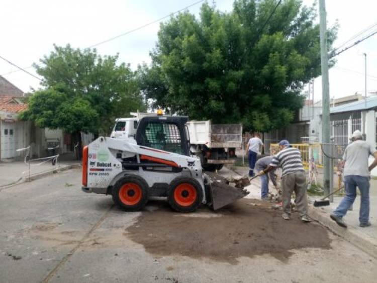 Finalizaron tareas de reparación de hormigón en calles Roca y 25 de mayo