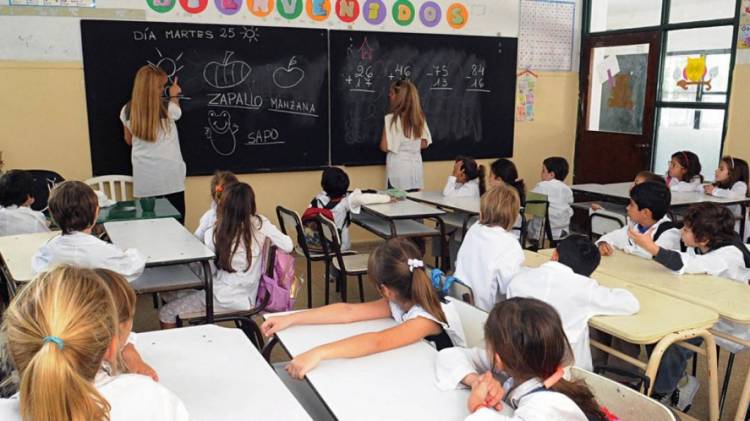 Otras 76 escuelas primarias de la Provincia de Buenos Aires se suman a la extensión horaria