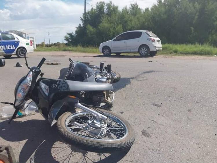 Accidente de tránsito en el ingreso a Villa Arias