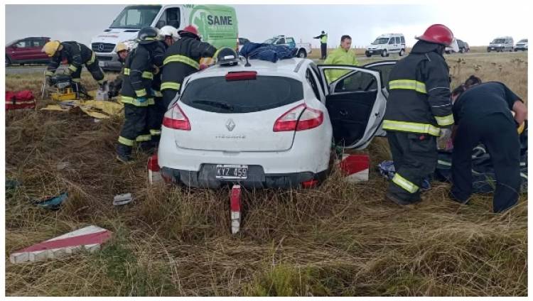Impactante choque frontal en Ruta 3 altura Las Oscuras, cinco personas heridas