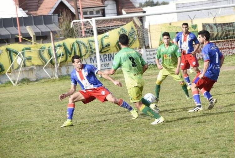 Rosario Puerto Belgrano inicia el torneo frente a Comercial en Ingeniero White