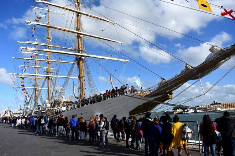 La Fragata Libertad llega mañana al Puerto de Bahía Blanca