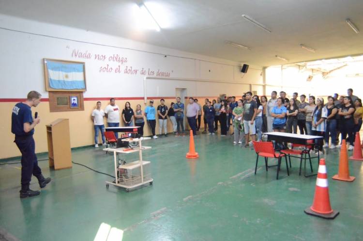 Se presentaron más de 140 postulantes para ser Bomberos Voluntarios en Punta Alta