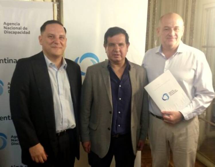 Uset firmó convenio para fortalecer gestiones en discapacidad a través del programa Accesar 