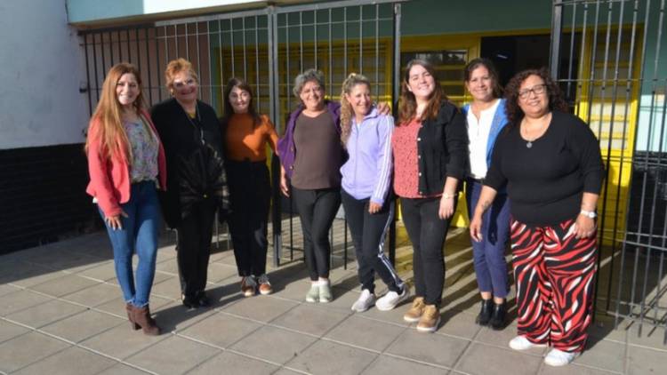 La herramienta "Patios Abiertos" permite revincularse con la escuela