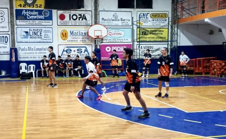 Se jugó un partido adelantado de la fecha 8 del Torneo de la Unión de Voley de Punta Alta