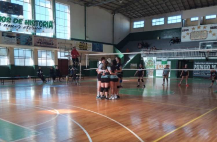 Se jugó la décima fecha del Torneo de la Unión de Voley de Punta Alta