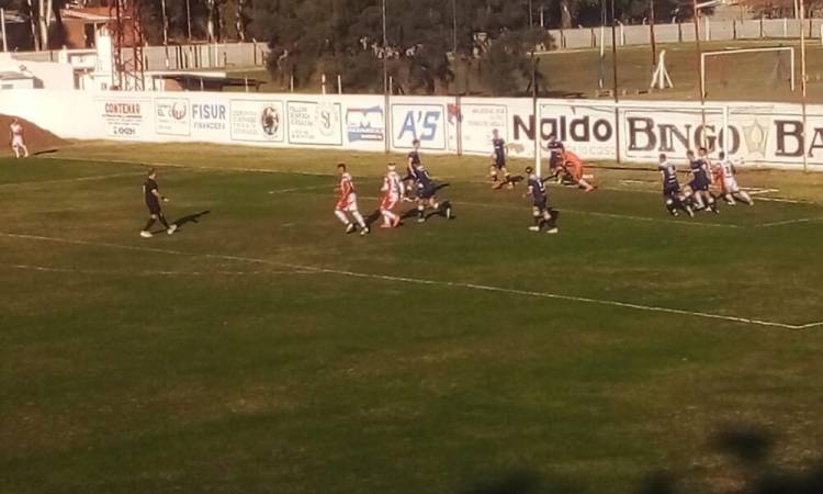 Liga del Sur: Empate sin goles en el Coloso 