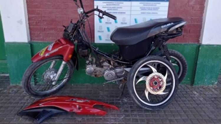 Se recuperó una moto denunciada como robada
