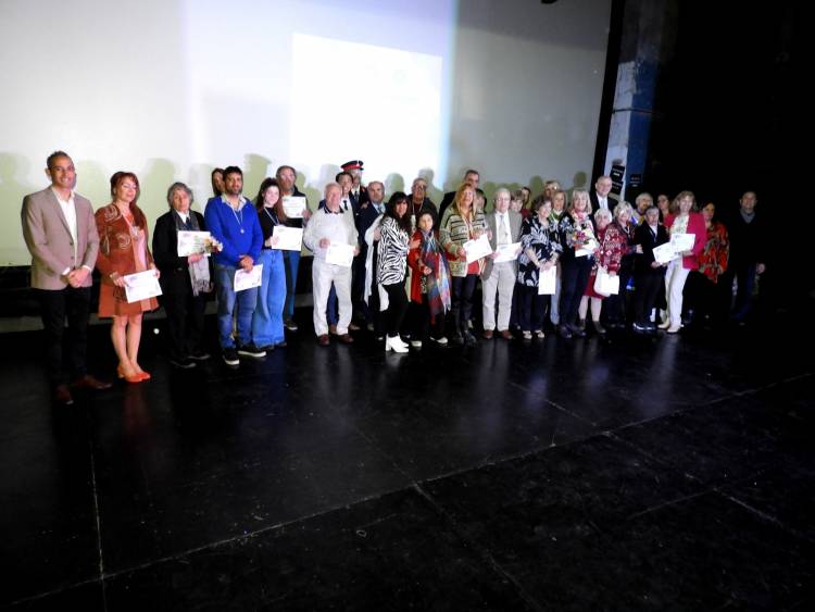 El Municipio realizó la 12° edición del reconocimiento a adultos mayores destacados del distrito