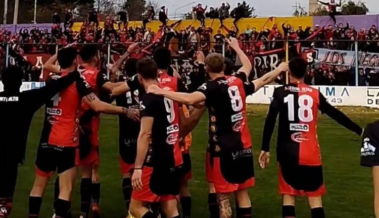 Liga del Sur: Sporting se juega todo en su visita ante Liniers en la última fecha del Clausura 2023