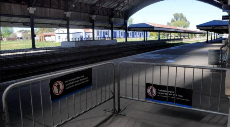 Hace más de un año que no funciona el servicio de tren Bahía Blanca - Constitución